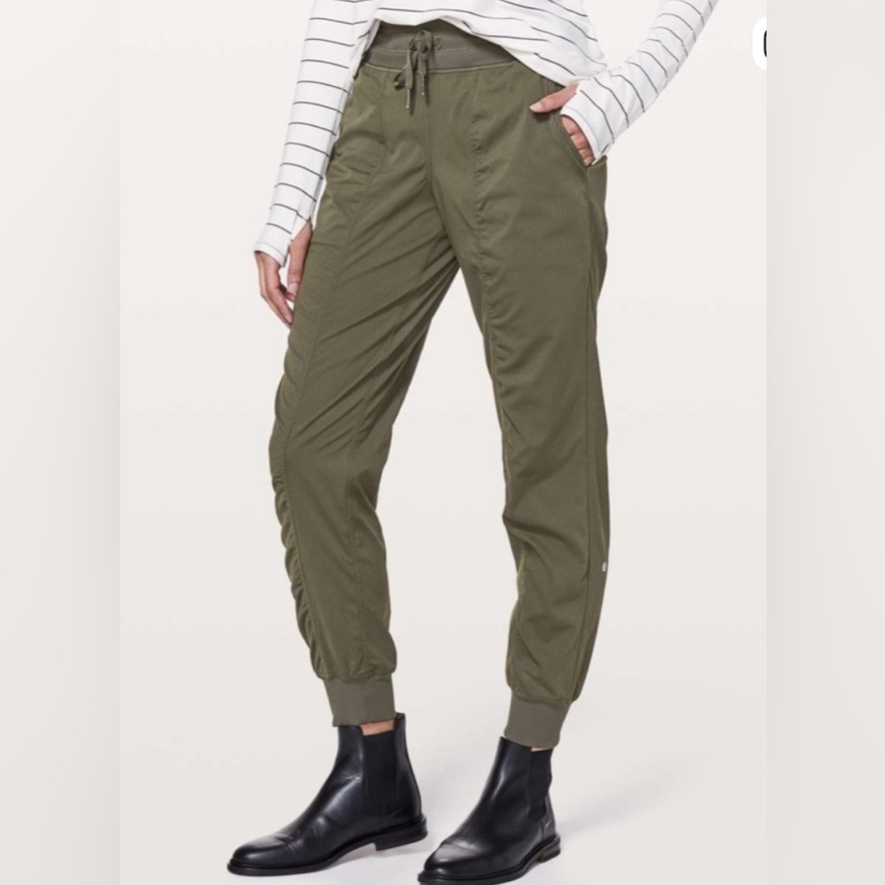Lululemon Dance Studio Joggers Size 6 Olive Green Excellent Condition - Picture 2 of 7